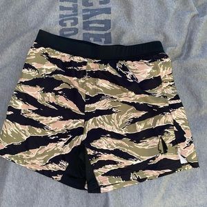 TacHuntFish Tigerstripe athletic shorts